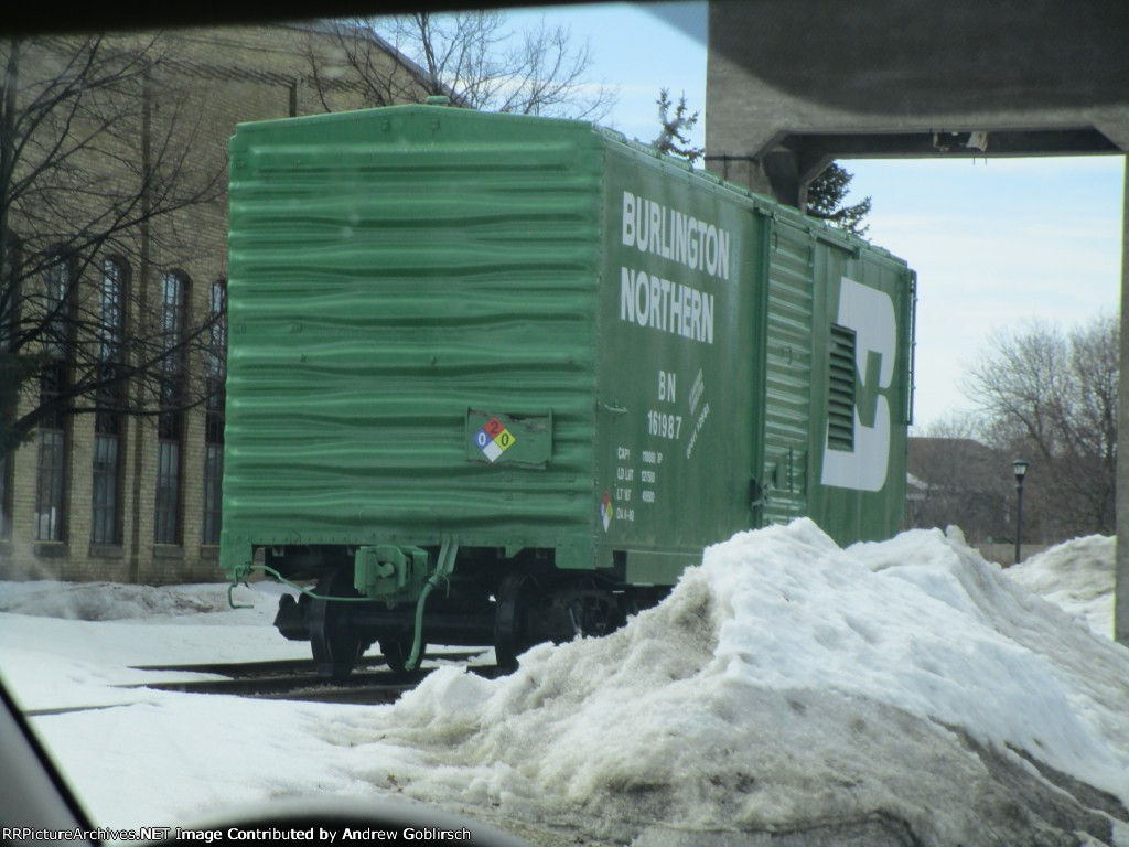 BN 161987 New Paint in the Snow 3